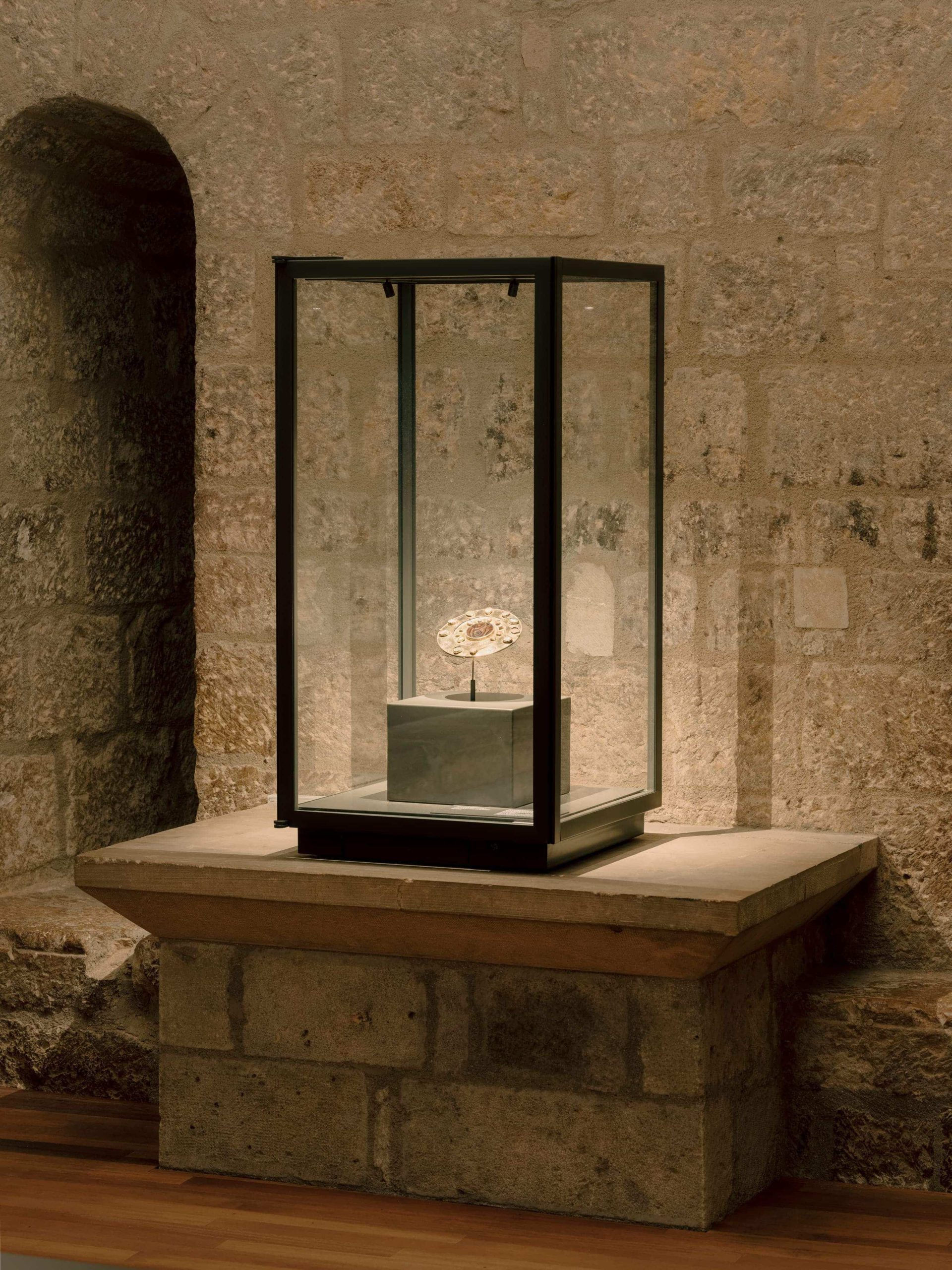 Vitrina expositora en el Museo de San Isidoro de León