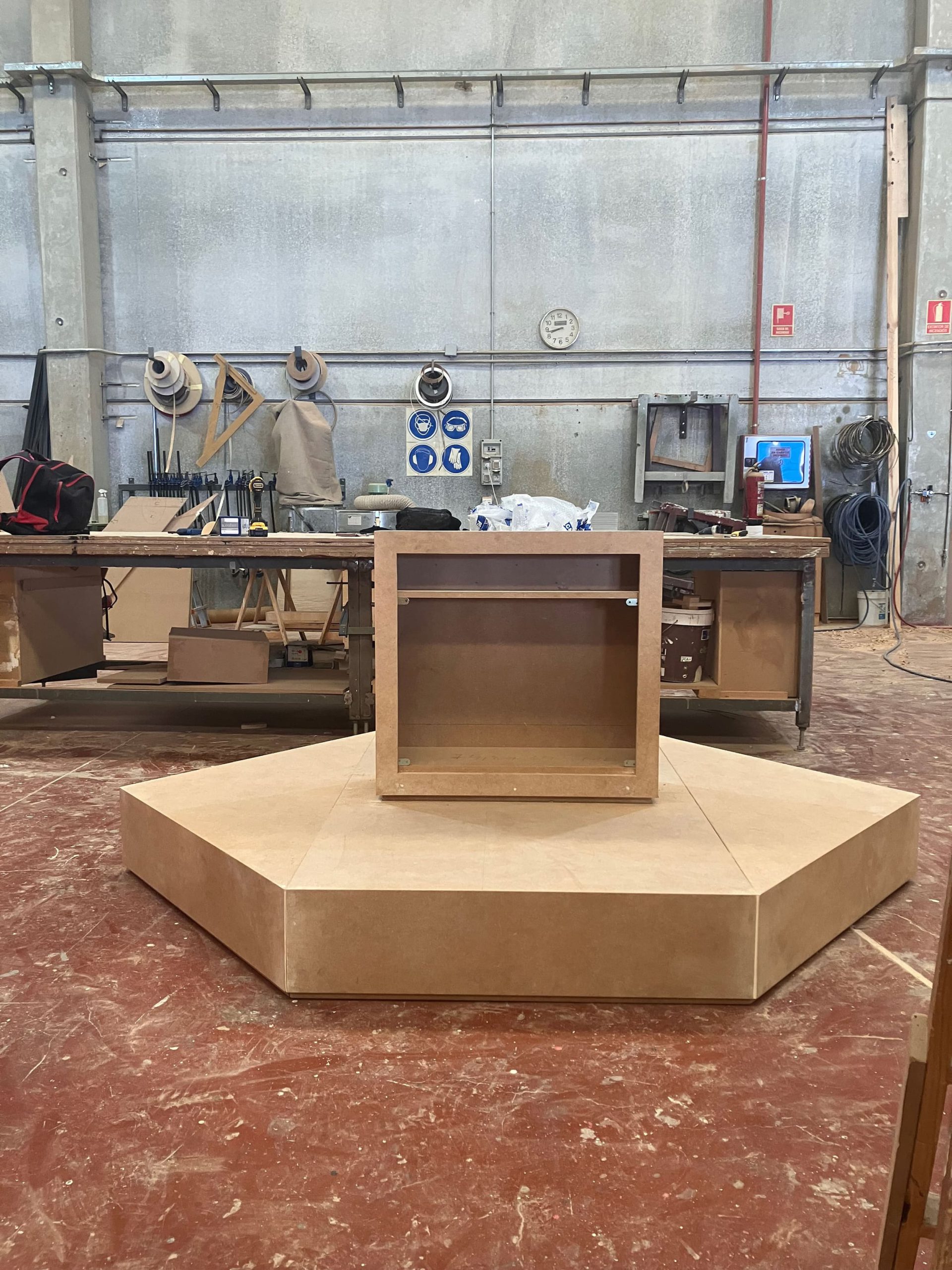 Piezas de montaje de la exposición Reversos